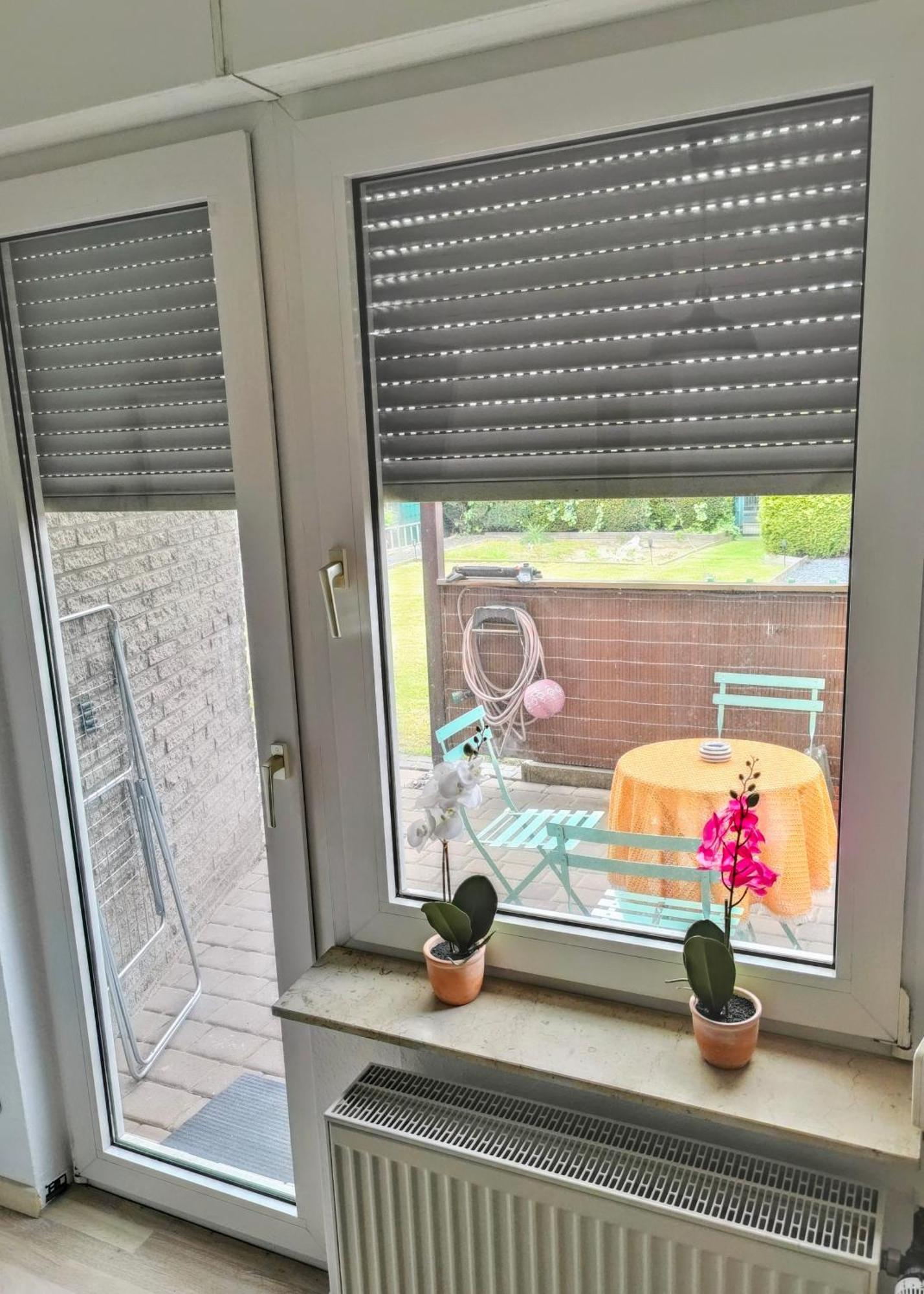 Modern Cozy Apartment, Green Neighborhood, Good Connectivity Duisburg Bagian luar foto